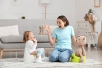 ЗАПОР У ДЕТЕЙ: КАК ПОМОЧЬ?